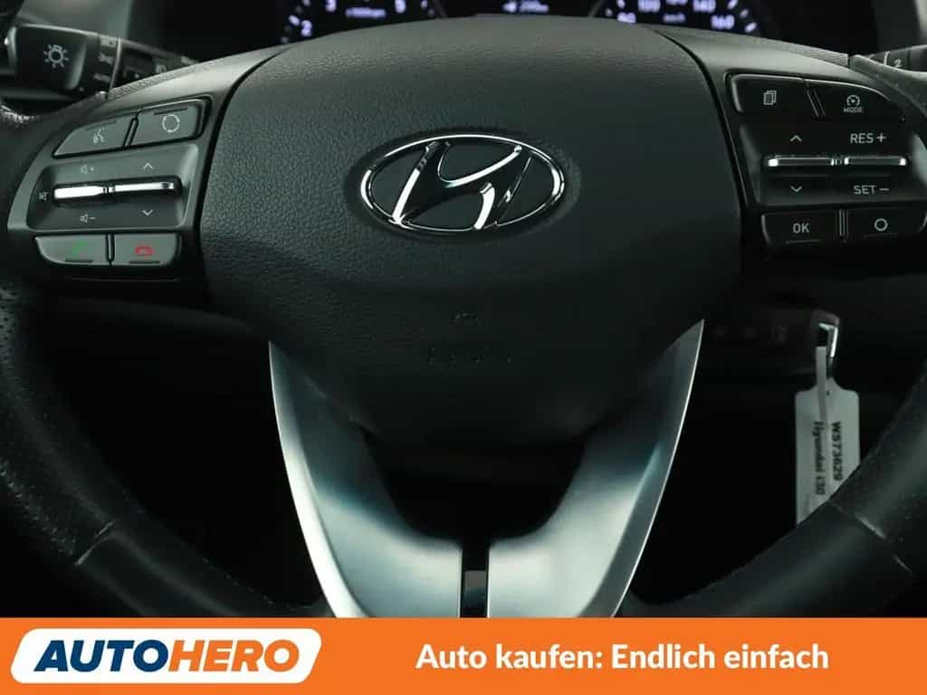 Hyundai i30 1.0 TGDI Passion + *NAVI*LED*TEMPO*SHZ*LHZ* 08/2018-photo-16