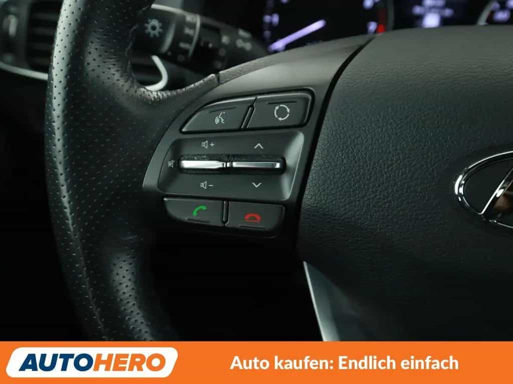 Hyundai i30 1.0 TGDI Passion + *NAVI*LED*TEMPO*SHZ*LHZ* 08/2018-photo-23