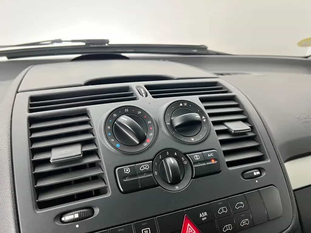 Mercedes-Benz Viano 3.0 CDI lang / V6 / GARANTIE / AHK / 1.HD 04/2014-photo-26