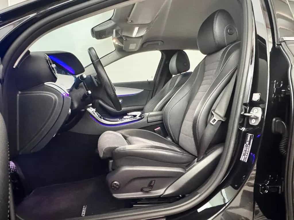 Mercedes-Benz E-Class 250 Limousine 11/2016-photo-21