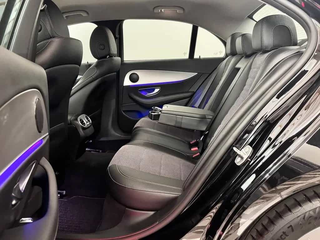Mercedes-Benz E-Class 250 Limousine 11/2016-photo-22