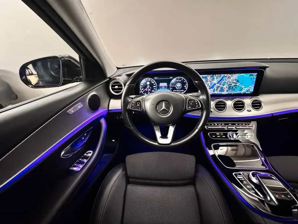 Mercedes-Benz E-Class 250 Limousine 11/2016-photo-26