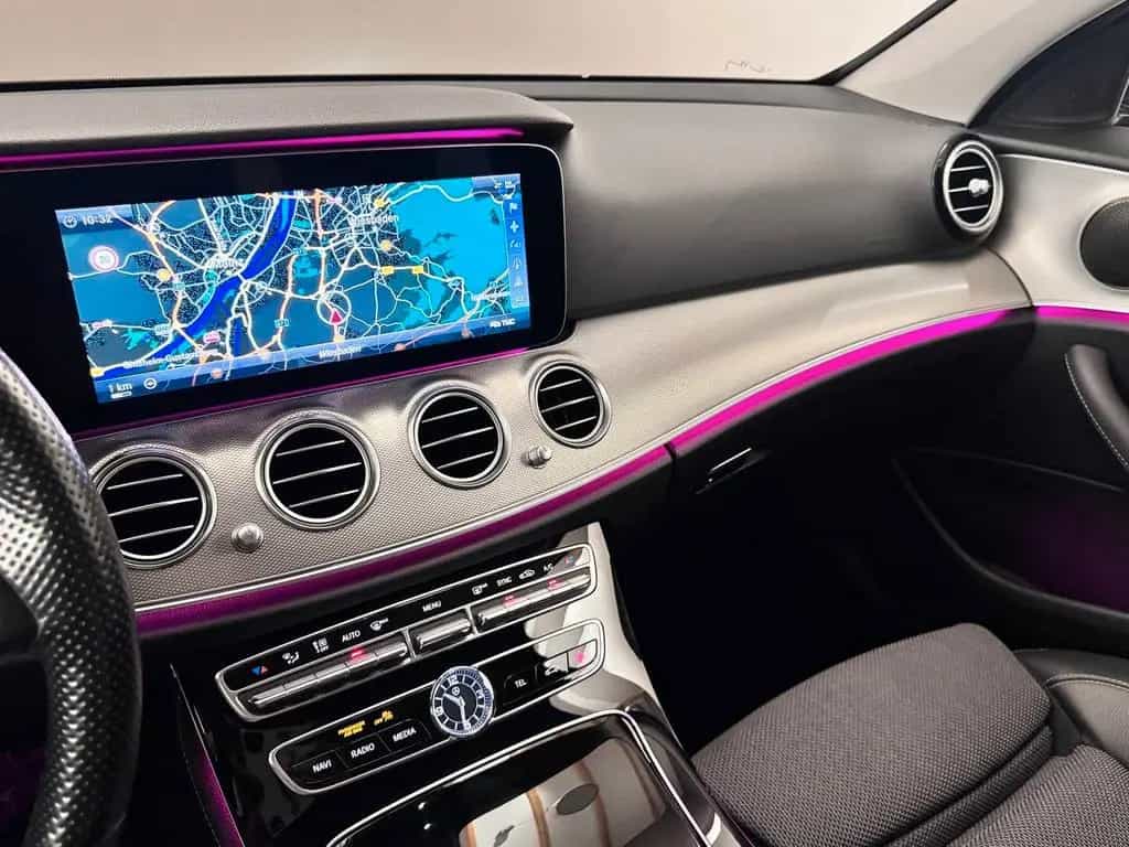 Mercedes-Benz E-Class 250 Limousine 11/2016-photo-8