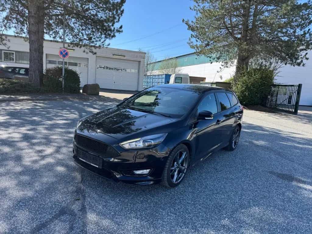 Ford Focus 1.5 Turnier ST-Line 01/2017-photo-12