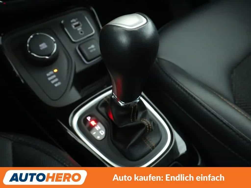 Jeep Compass 1.4 M-Air Limited 4WD Aut.*NAVI*PDC*TEMP 02/2020-photo-27