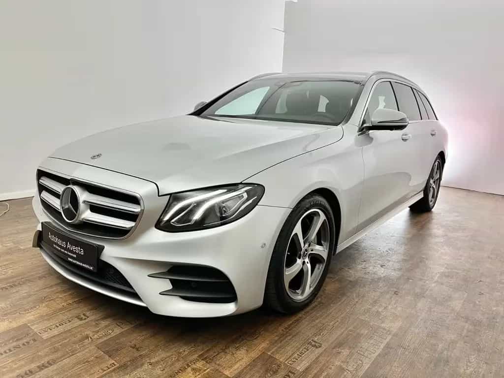Mercedes-Benz E-Class 200 d T AMG LINE/ 1.H/ DISTR. + / BURMESTR. / 09/2017-photo-0