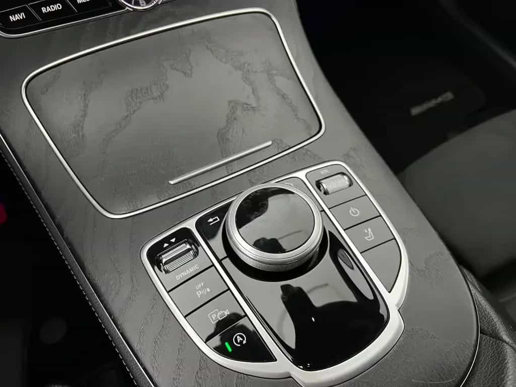 Mercedes-Benz E-Class 200 d T AMG LINE/ 1.H/ DISTR. + / BURMESTR. / 09/2017-photo-44