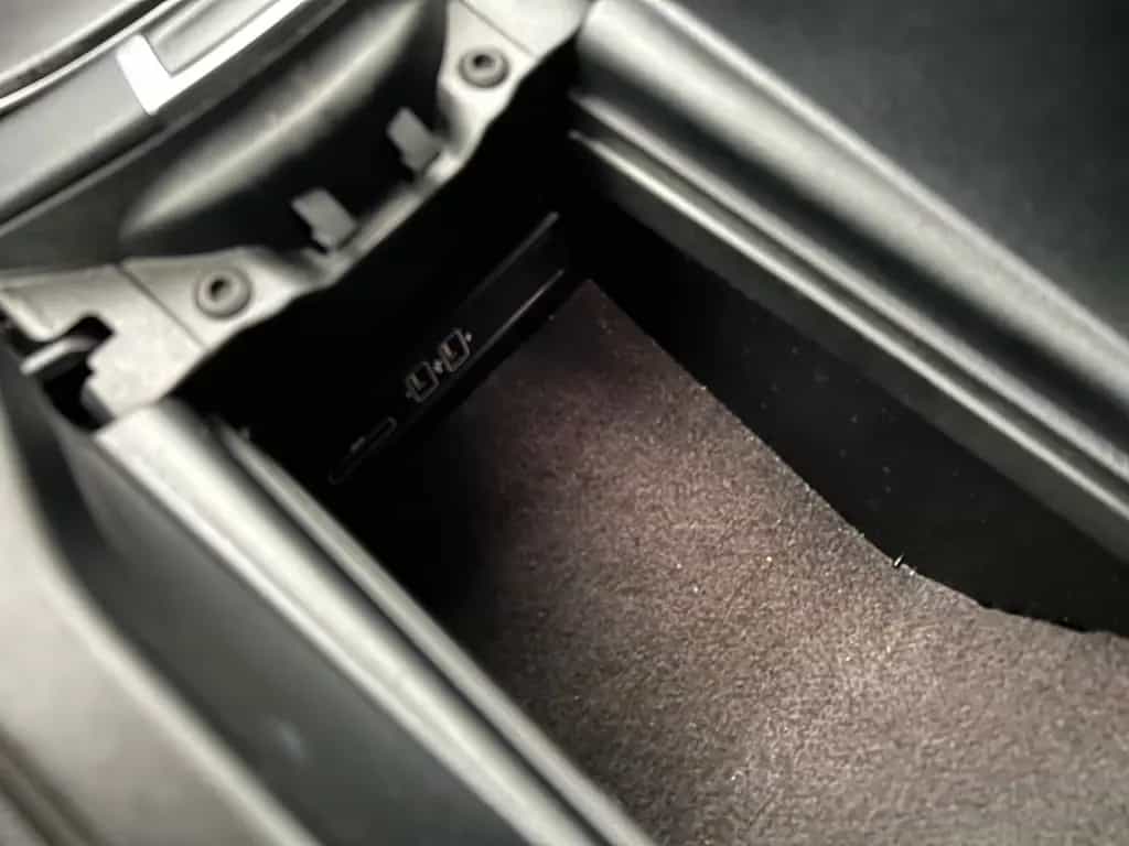 Mercedes-Benz E-Class 200 d T AMG LINE/ 1.H/ DISTR. + / BURMESTR. / 09/2017-photo-47