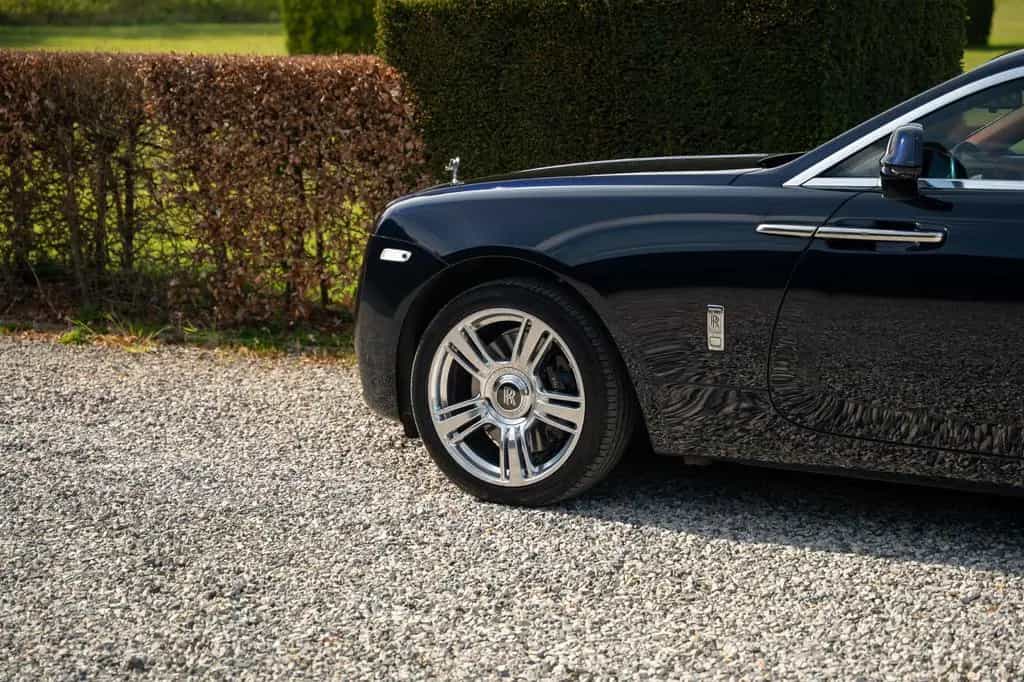 Rolls-Royce Wraith - Just Serviced - Full History 04/2015-photo-11