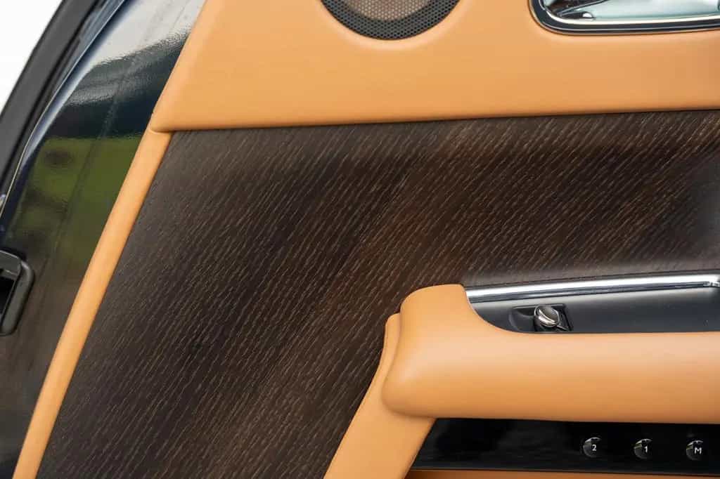 Rolls-Royce Wraith - Just Serviced - Full History 04/2015-photo-32