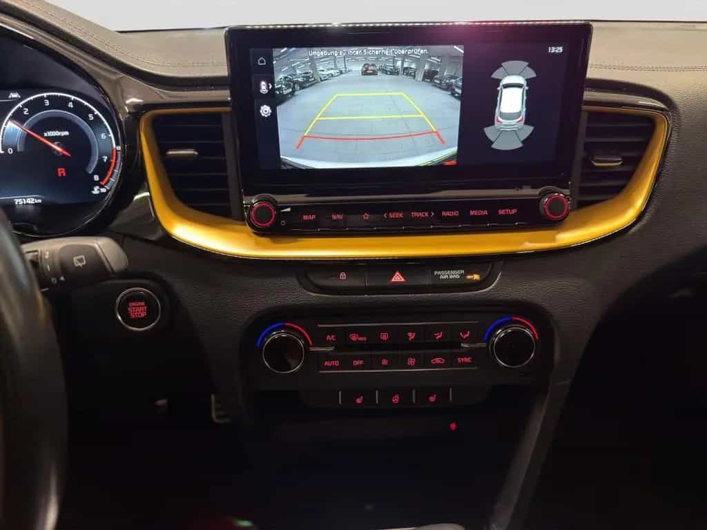 Kia XCeed Xdition Klima Navi Rückfahrkamera 10/2020-photo-15