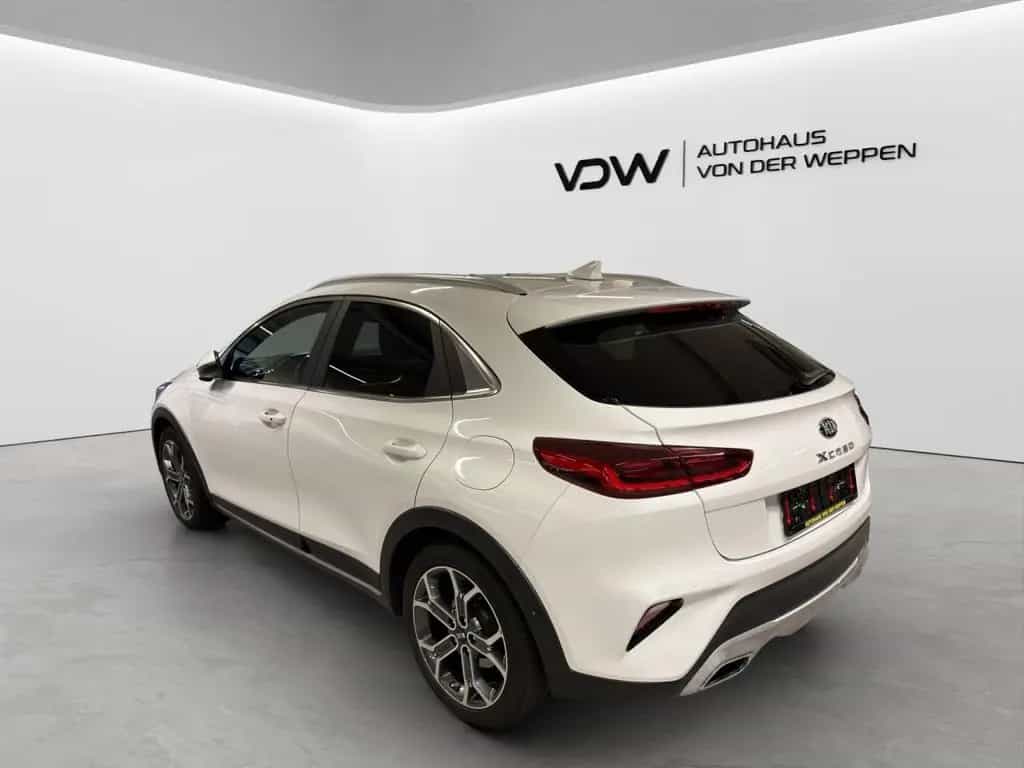 Kia XCeed Xdition Klima Navi Rückfahrkamera 10/2020-photo-4