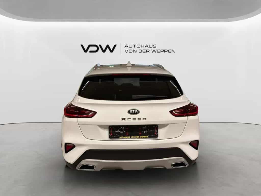 Kia XCeed Xdition Klima Navi Rückfahrkamera 10/2020-photo-5