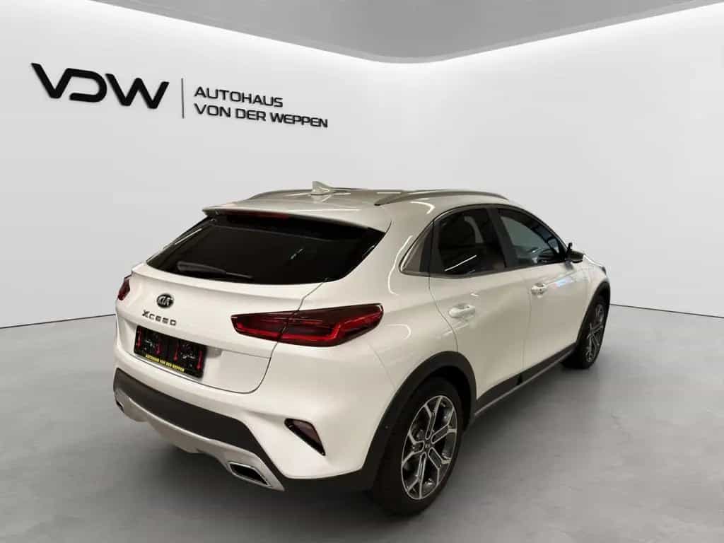 Kia XCeed Xdition Klima Navi Rückfahrkamera 10/2020-photo-7