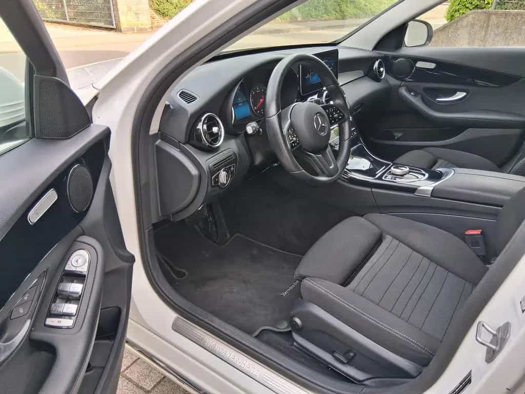 Mercedes-Benz C-Class 180 d T Modell AVANTGARDE Motorhaube 12/2020-photo-28