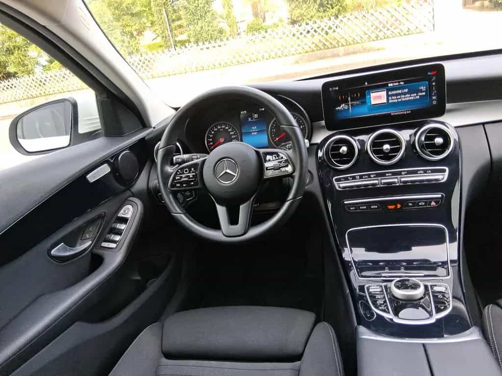 Mercedes-Benz C-Class 180 d T Modell AVANTGARDE Motorhaube 12/2020-photo-3
