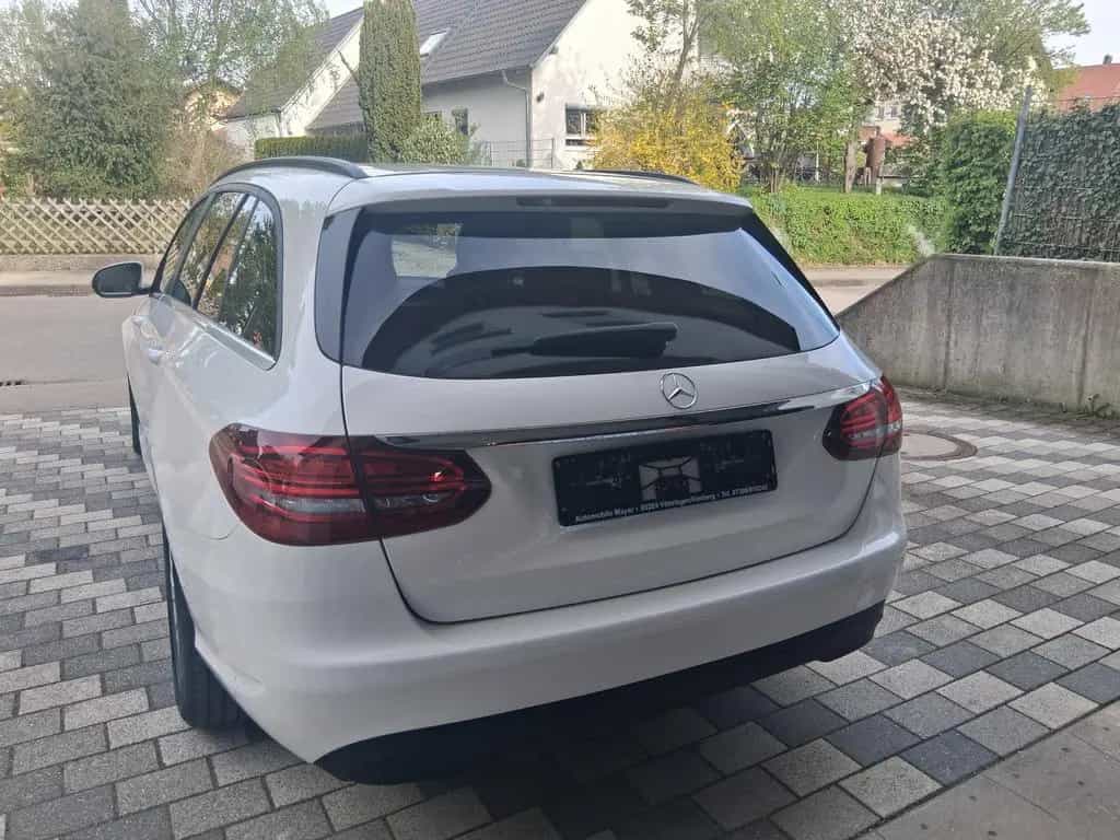 Mercedes-Benz C-Class 180 d T Modell AVANTGARDE Motorhaube 12/2020-photo-33