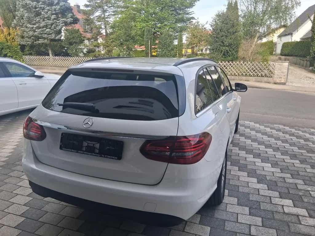 Mercedes-Benz C-Class 180 d T Modell AVANTGARDE Motorhaube 12/2020-photo-37