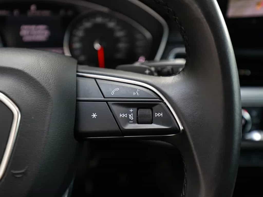 Audi A4 Avant advanced 35 TDI S tronic ACC PANO LED 10/2021-photo-19