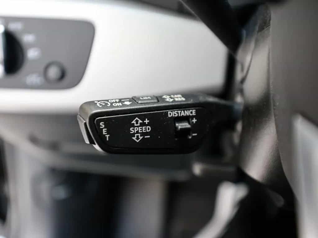 Audi A4 Avant advanced 35 TDI S tronic ACC PANO LED 10/2021-photo-27