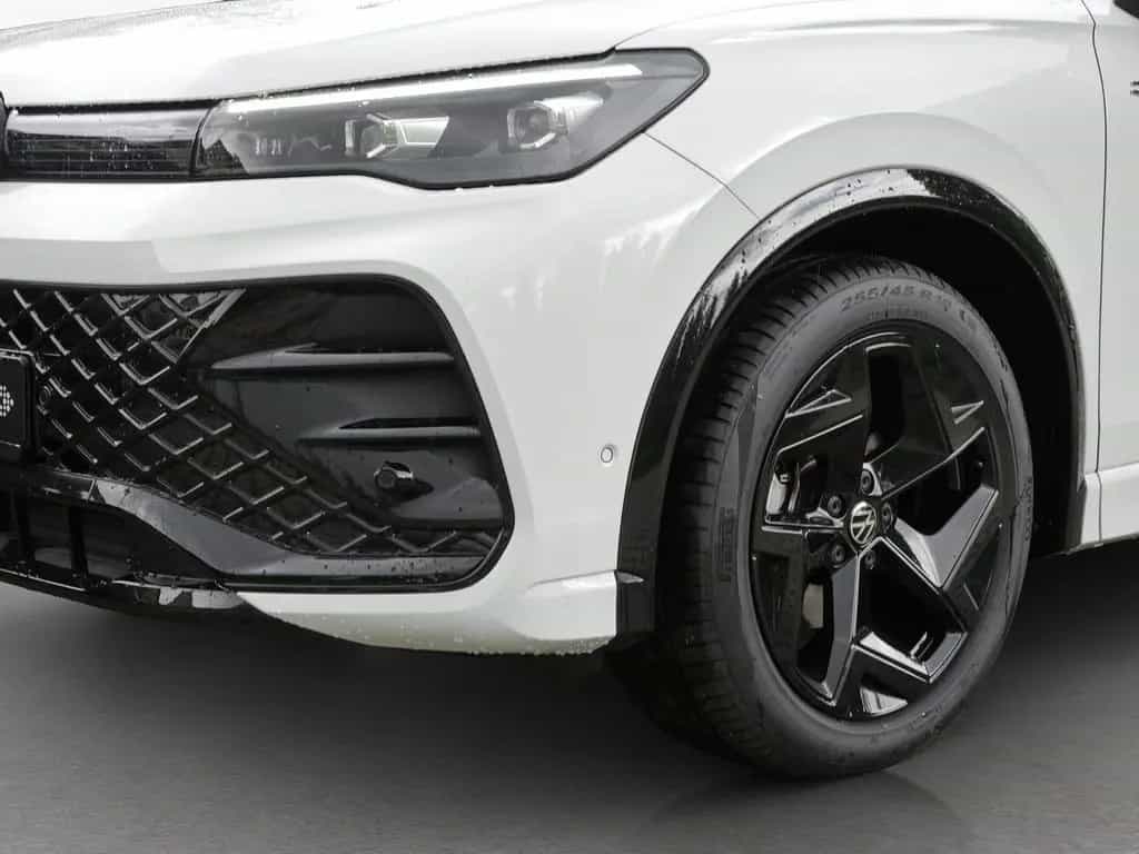 Volkswagen Tiguan 1.5 eTSI R-Line LED-Plus*Massage*RFK*ACC 10/2024-photo-12
