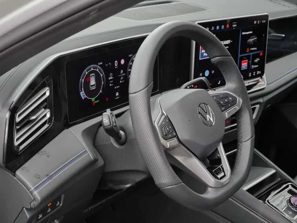 Volkswagen Tiguan 1.5 eTSI R-Line LED-Plus*Massage*RFK*ACC 10/2024-photo-19