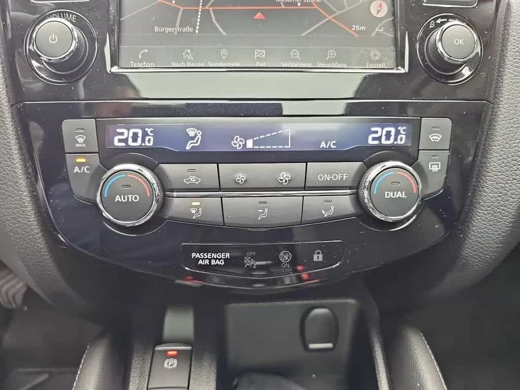 Nissan Qashqai 1.3 DIG-T N-CONNECTA PANORAMA RELING WIN 07/2020-photo-11