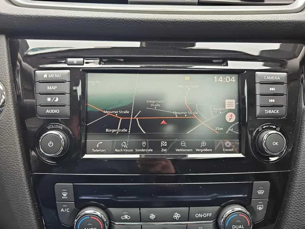 Nissan Qashqai 1.3 DIG-T N-CONNECTA PANORAMA RELING WIN 07/2020-photo-9