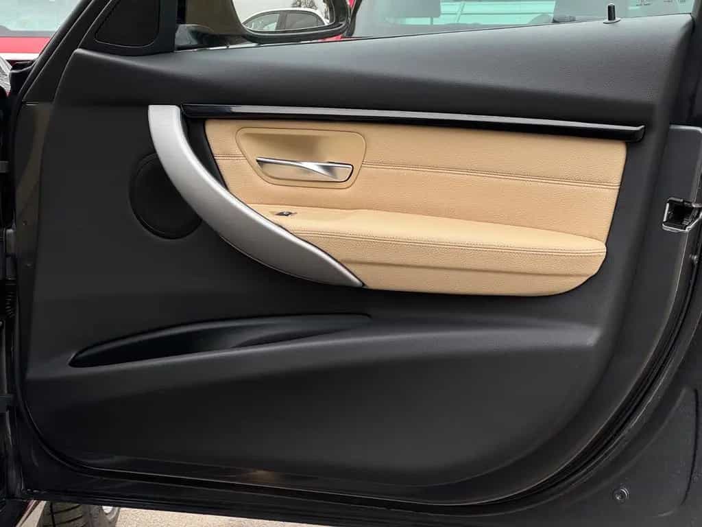 BMW 3 Series 320 **M Sport Shadow**GARANTIE*8-FACH*HEAD-UP* 04/2019-photo-18