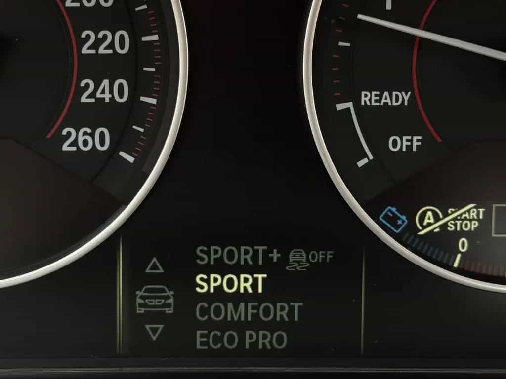 BMW 3 Series 320 **M Sport Shadow**GARANTIE*8-FACH*HEAD-UP* 04/2019-photo-32