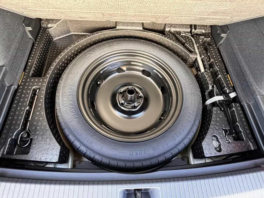 Volkswagen Tiguan 1.5 eTSI DSG Life AHK LED el. Heckkla. null-photo-11