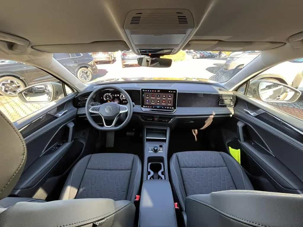 Volkswagen Tiguan 1.5 eTSI DSG Life AHK LED el. Heckkla. null-photo-13