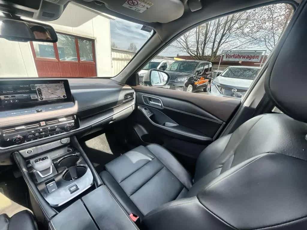 Nissan X-Trail 1.5 VC-T MHEV Tekna*Panorama*AHK 03/2023-photo-10