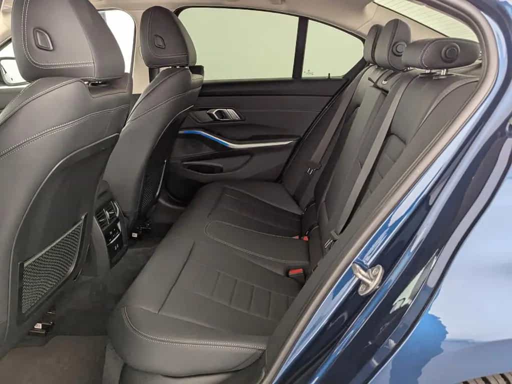 BMW 330 d Advantage EURO 6d-TEMP LEDER+LED+NAVI+AHK 10/2020-photo-15