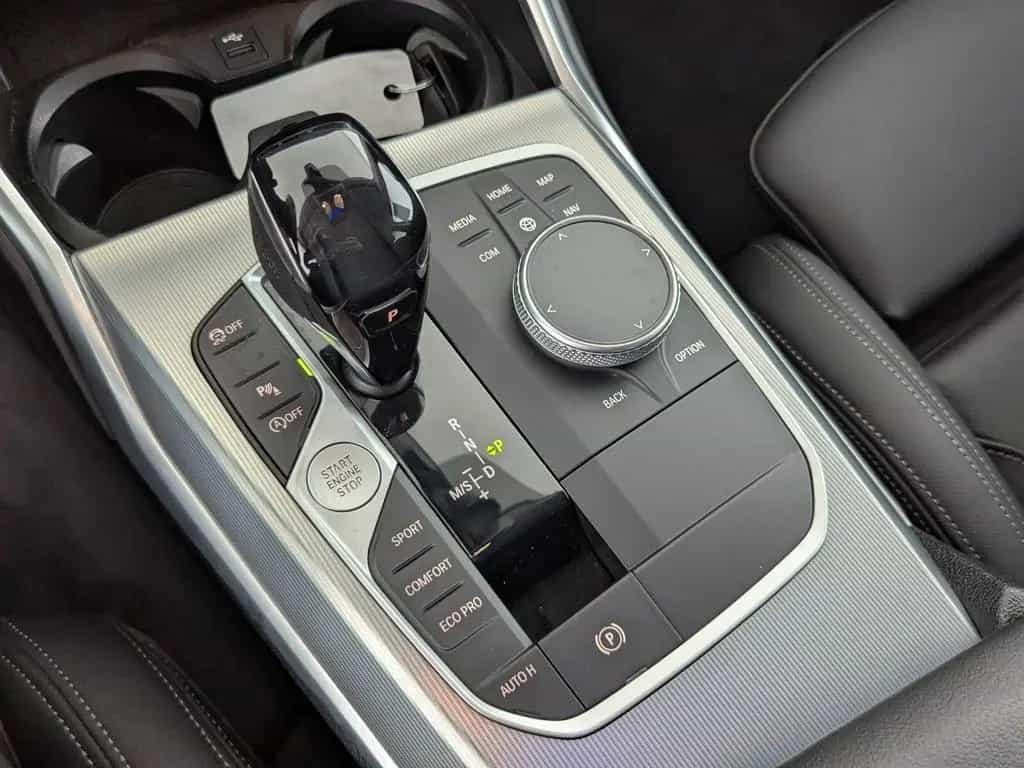 BMW 330 d Advantage EURO 6d-TEMP LEDER+LED+NAVI+AHK 10/2020-photo-21