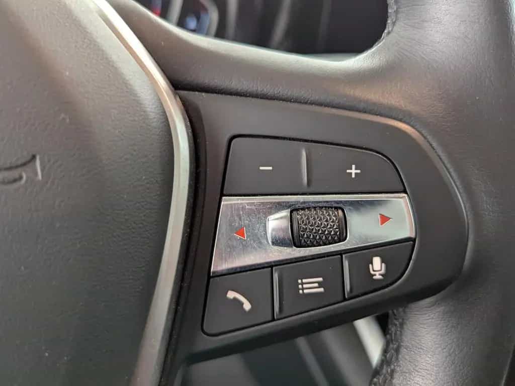 BMW 330 d Advantage EURO 6d-TEMP LEDER+LED+NAVI+AHK 10/2020-photo-23