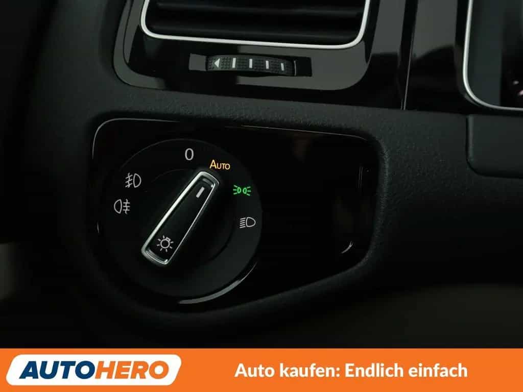 Volkswagen Golf VII 1.5 TSI ACT Highline BlueMotion Tech 06/2019-photo-30
