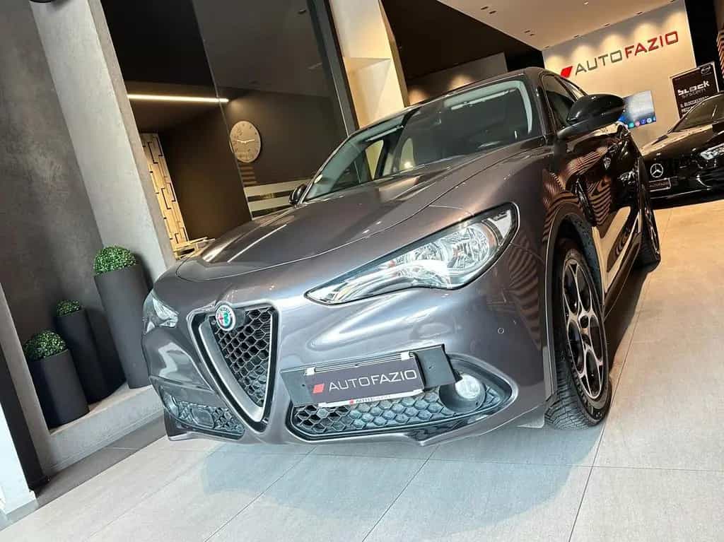 Alfa Romeo Stelvio 2.2 Turbodiesel 190 CV AT8 RW 04/2019-photo-1