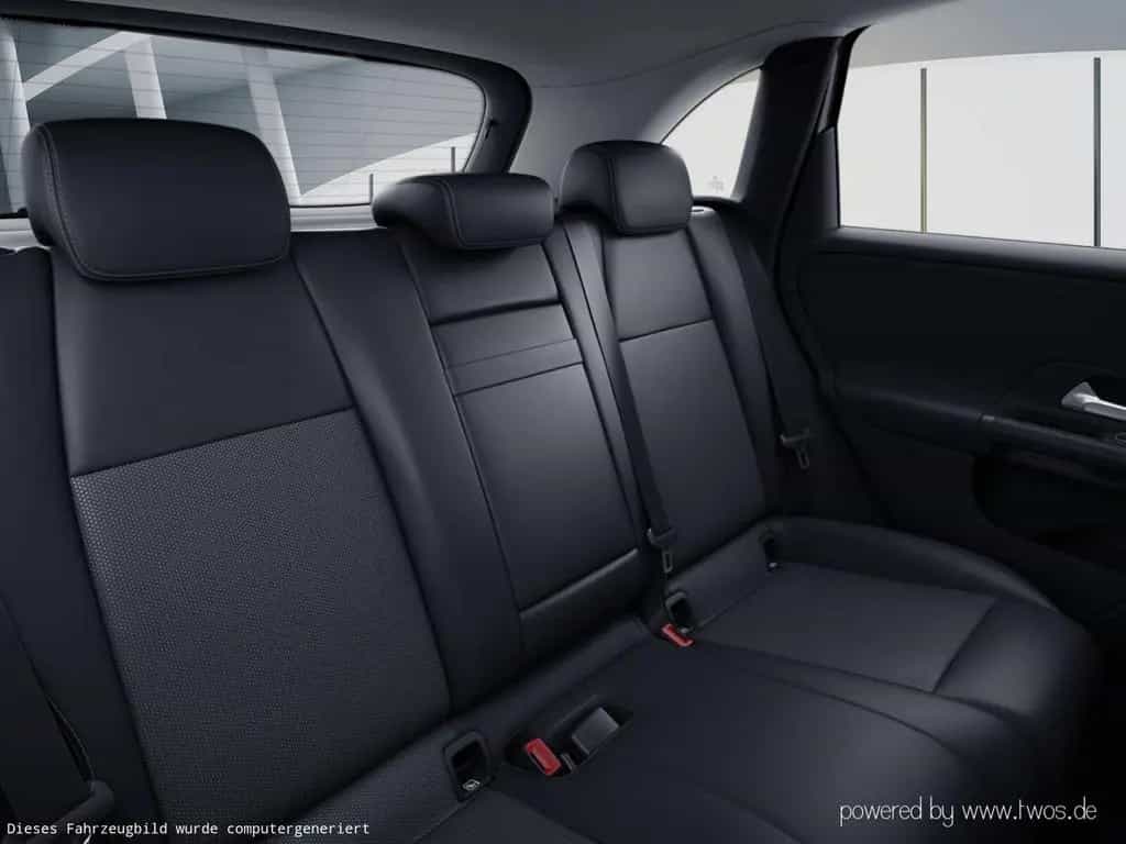 Mercedes-Benz B-Class 180 04/2019-photo-7