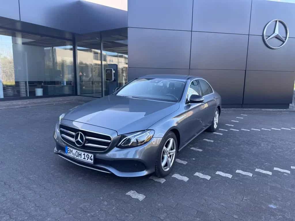 Mercedes-Benz E-Class 200 Autom. - mit Mercedes Garantie 12/2019-photo-3