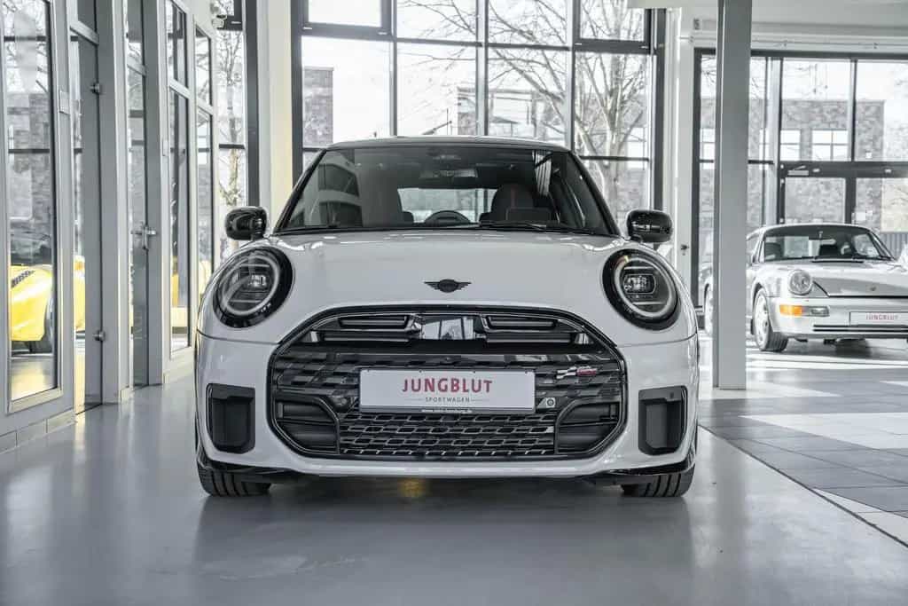 MINI Cooper S Mini Cooper S Nanuq White + JCW Edition mit XL-P 09/2024-photo-18