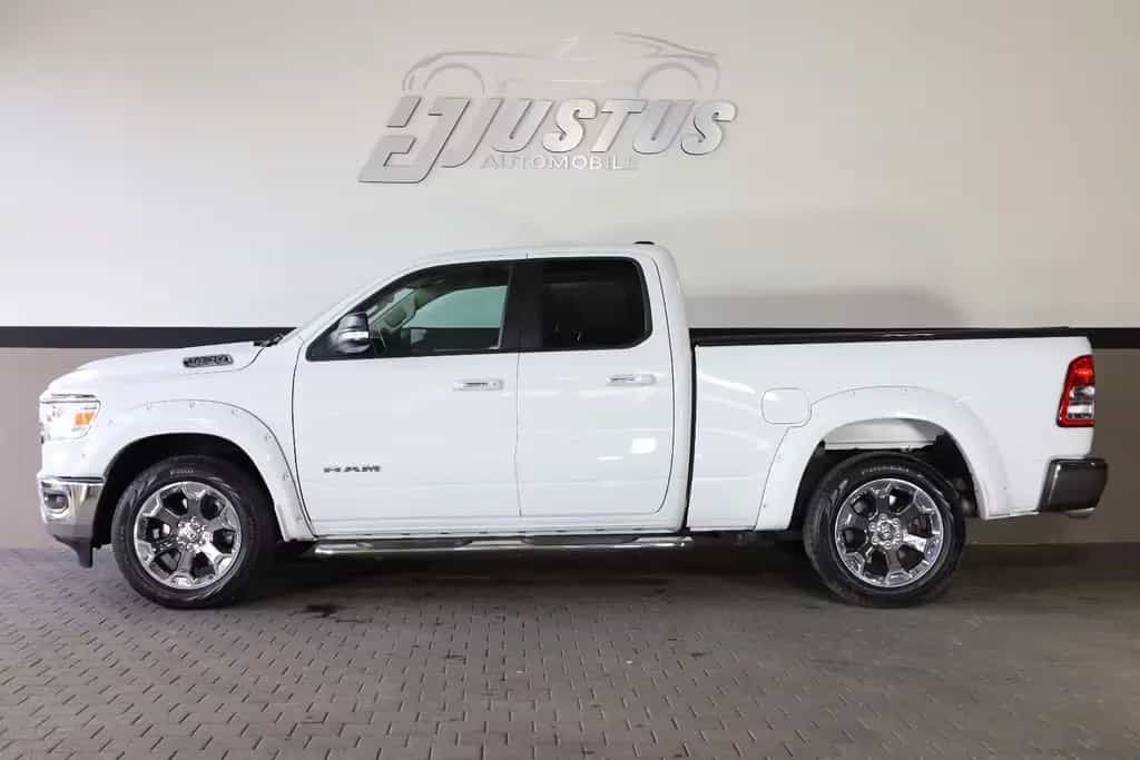 Dodge RAM 5.7 BigHorn/SHZ/AHK/6-Sitzer/TEMP/KLIMA/R20 08/2020-photo-2