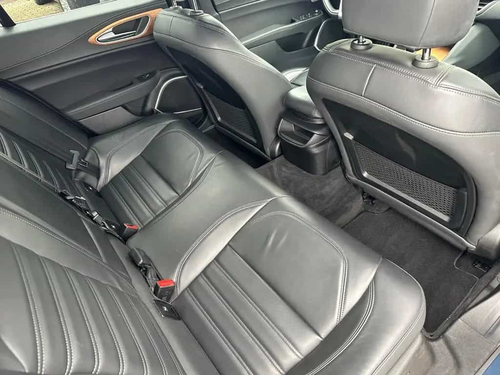 Alfa Romeo Giulia Veloce Q4 *Automatik+Leder+Navi+Tempomat* 12/2018-photo-14