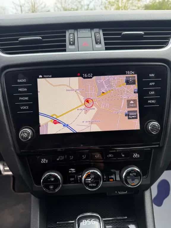 Skoda Octavia Combi RS 08/2018-photo-16