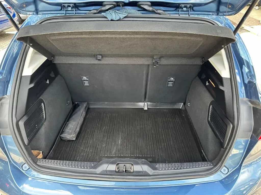 Ford Focus Lim. Active Navi+LED Scheinwerfer+Tempomat 05/2020-photo-8
