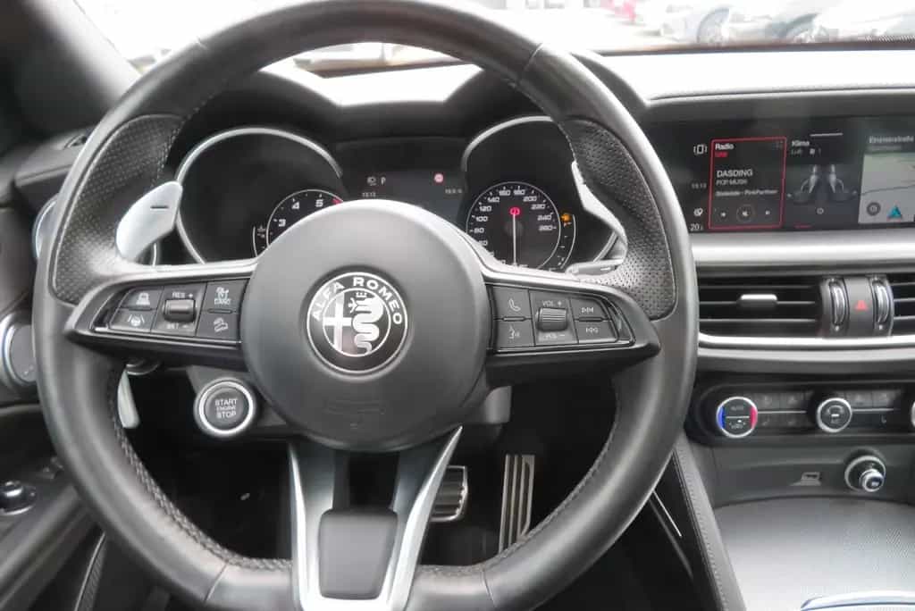 Alfa Romeo Stelvio Veloce Q4 2.0 280PS *Schiebedach,AHK* 04/2022-photo-11