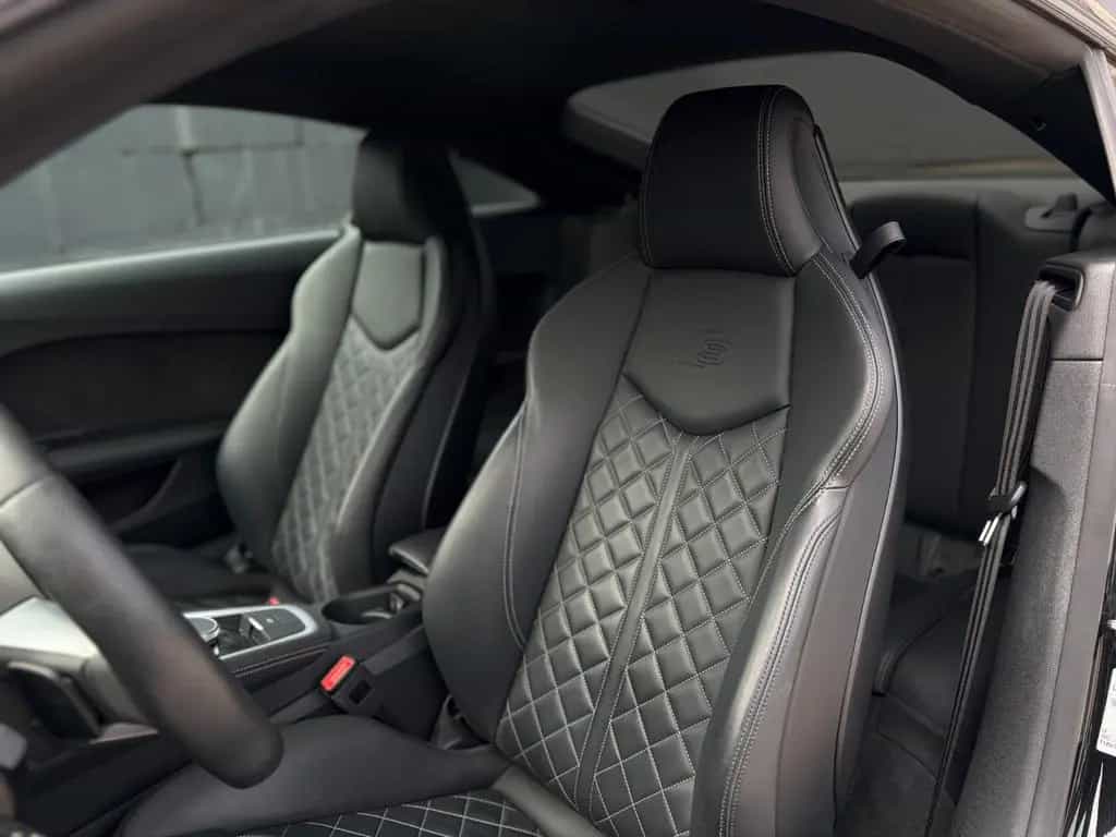 Audi TT Coupe 1.8 TFSI S Line B&O CAM Tempomat Leder 01/2018-photo-13