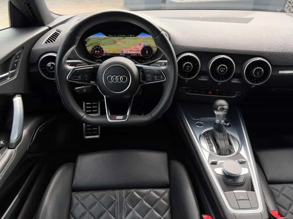 Audi TT Coupe 1.8 TFSI S Line B&O CAM Tempomat Leder 01/2018-photo-17