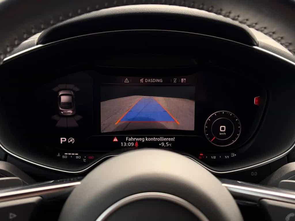 Audi TT Coupe 1.8 TFSI S Line B&O CAM Tempomat Leder 01/2018-photo-22
