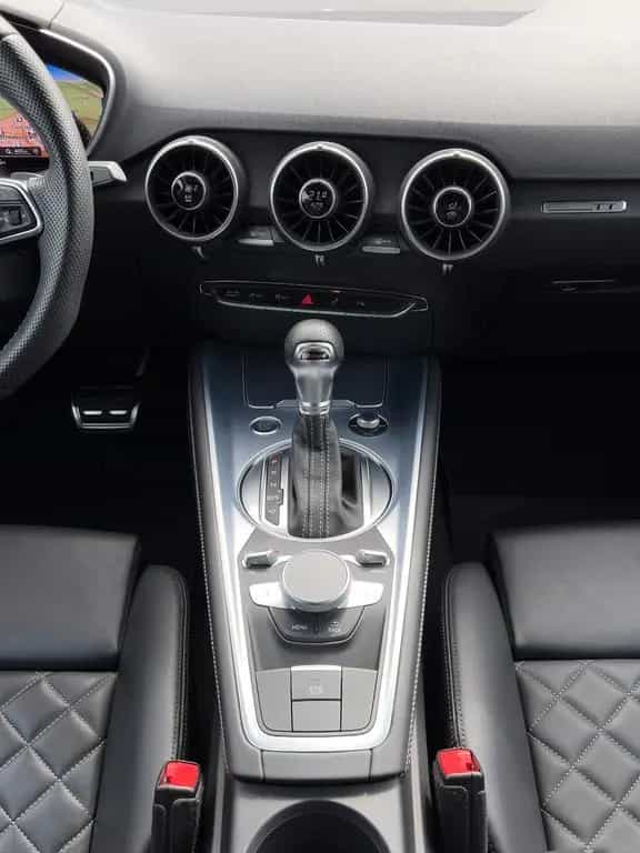 Audi TT Coupe 1.8 TFSI S Line B&O CAM Tempomat Leder 01/2018-photo-27